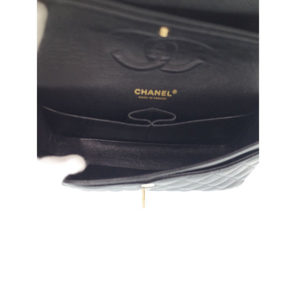 Chanel Matelasse Chain Shoulder Bag Black - Picture 3 of 9